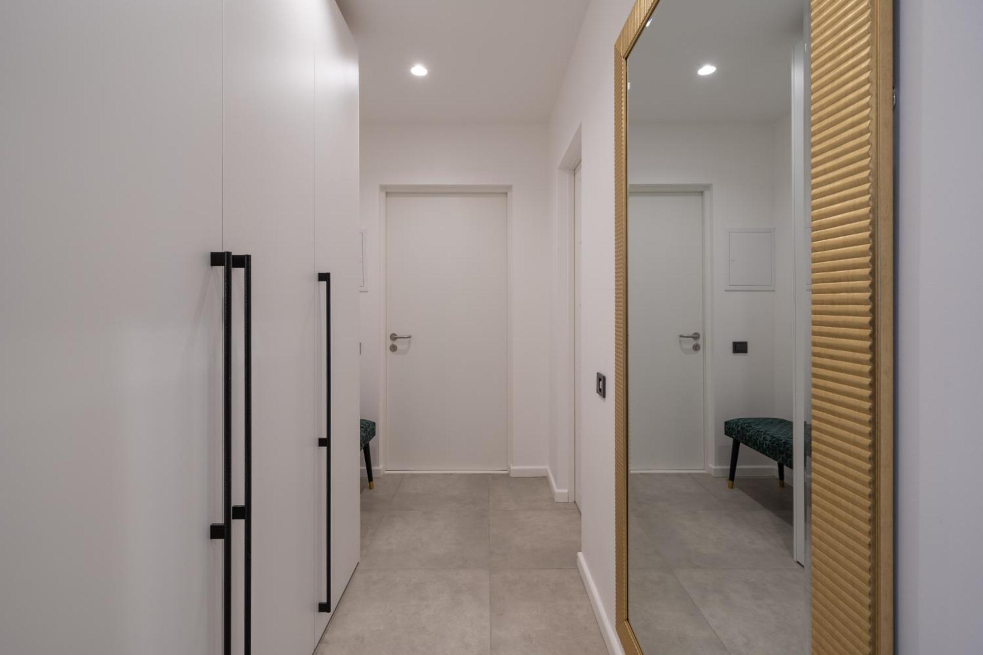 Mucenieku Street 1-Bedroom Stylish Apartment Рига Екстериор снимка