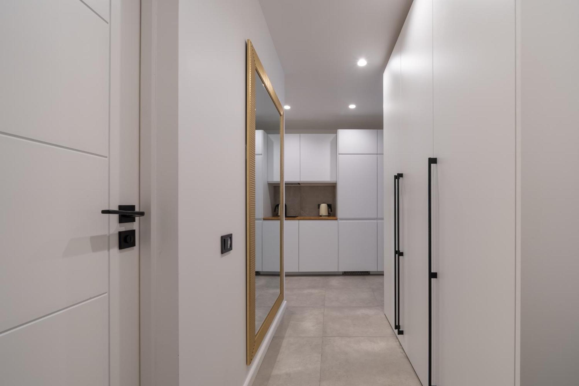Mucenieku Street 1-Bedroom Stylish Apartment Рига Екстериор снимка